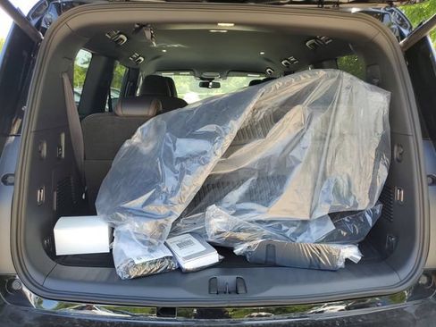 New 2025 Nissan Armada SL w/ Captain's Chari Seat Package AWD/4WD image 30