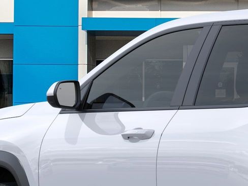 New 2026 Chevrolet Equinox LT w/ Convenience Package II AWD/4WD image 14