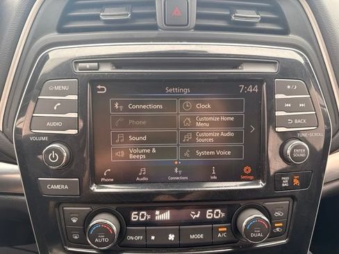 Used 2020 Nissan Maxima 3.5 S w/ Floor Mat Group FWD image 29