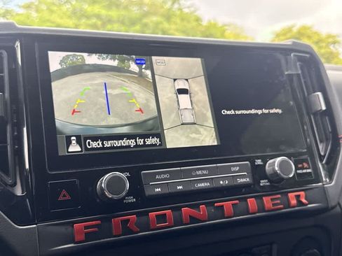 Used 2026 Nissan Frontier Pro-X w/ Pro-X Convenience Package RWD image 19