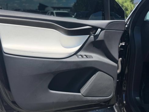 Used 2020 Tesla Model X Performance AWD/4WD image 9