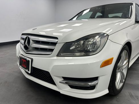Used 2013 Mercedes-Benz C 250 Sport image 14