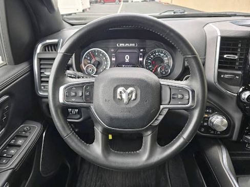 Used 2024 RAM 1500 Laramie AWD/4WD image 13