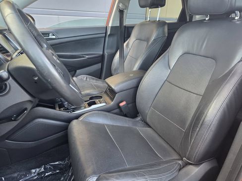 Used 2016 Hyundai Tucson Limited w/ Option Group 03 AWD/4WD image 13