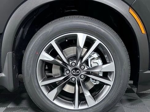 Certified 2026 INFINITI QX60 Pure w/ Cargo Package image 9