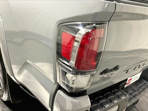 Certified 2021 Toyota Tacoma Limited image 29