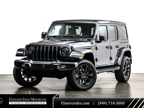 Used 2021 Jeep Wrangler Unlimited Sahara image 1