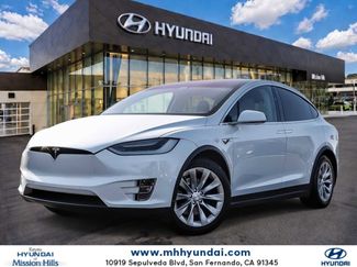 Used 2019 Tesla Model X AWD/4WD video 1