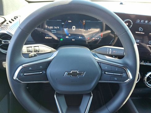 New 2026 Chevrolet Blazer EV LT image 17