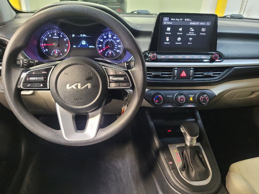 Used 2023 Kia Forte LXS w/ LXS Technology Package FWD image 22