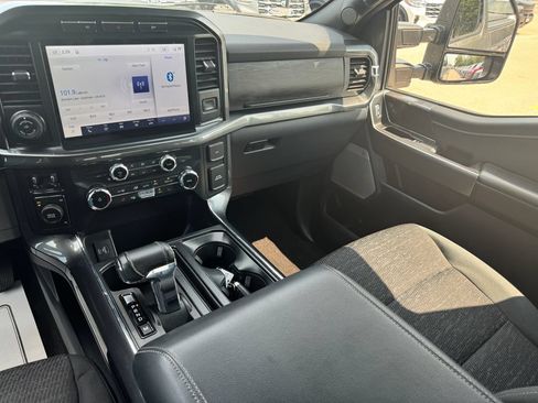 Used 2022 Ford F150 XLT w/ Equipment Group 302A High AWD/4WD image 30
