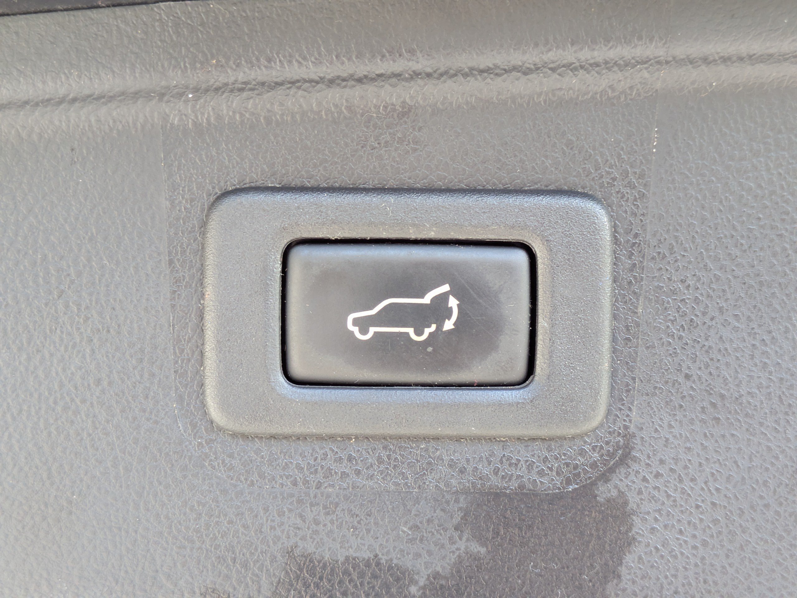 Used 2017 Subaru Outback 2.5i Limited AWD/4WD image 15