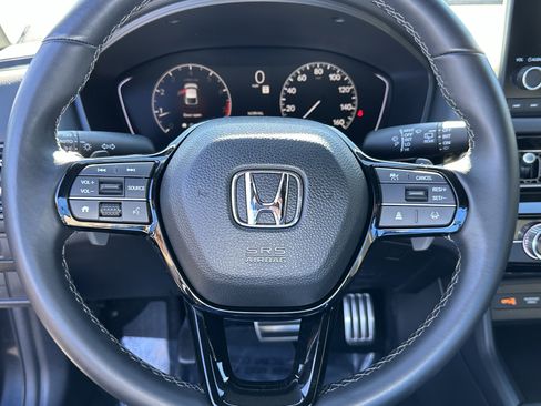 Used 2025 Honda Civic Sport image 22