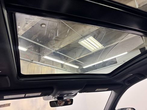 Used 2025 Acura RDX A-Spec image 37