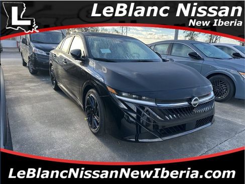 New 2026 Nissan Sentra SR w/ Floor Mat Package FWD image 1