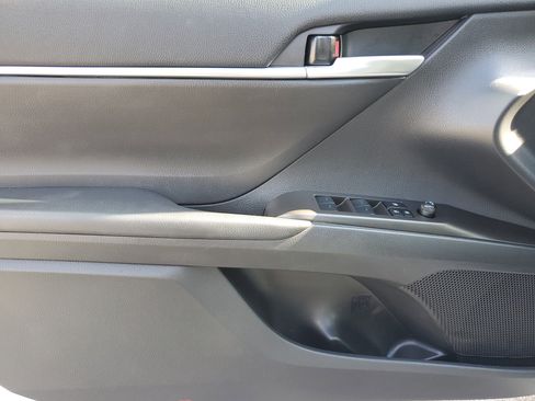 Certified 2024 Toyota Camry SE image 17