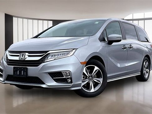 Used 2018 Honda Odyssey Touring image 1