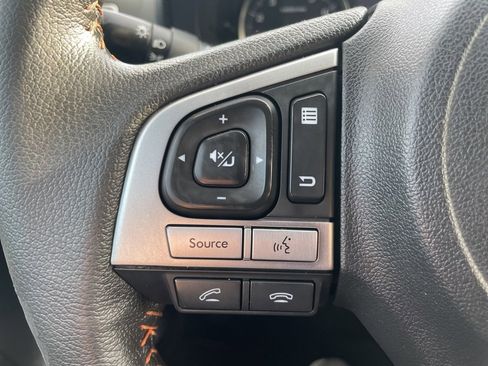 Used 2017 Subaru Crosstrek 2.0i Premium image 11