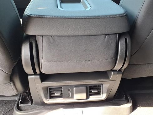 New 2026 Chevrolet Silverado 1500 LT w/ Safety Package RWD image 18