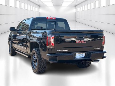 Used 2017 GMC Sierra 1500 Denali w/ Denali Ultimate Package AWD/4WD image 7
