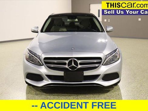 Used 2017 Mercedes-Benz C 300 Sedan image 2