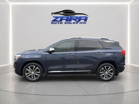 Used 2019 GMC Terrain Denali w/ Advanced Safety Package AWD/4WD image 4