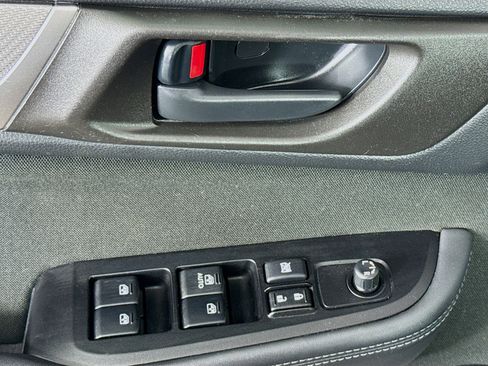 Used 2018 Subaru Outback 2.5i AWD/4WD image 22