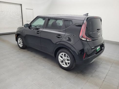 Used 2025 Kia Soul LX w/ LX Technology Package image 3