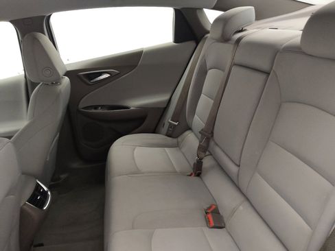 Used 2023 Chevrolet Malibu LT image 18