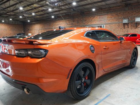 Used 2022 Chevrolet Camaro SS RWD image 15