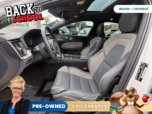 Used 2022 Volvo S60 B5 R-Design w/ Advanced Package FWD image 13