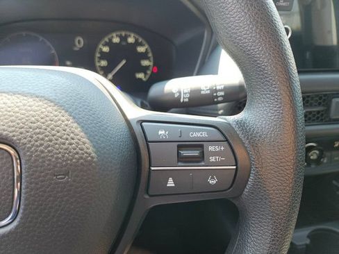 Used 2025 Honda HR-V LX image 22
