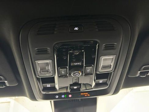New 2026 GMC Yukon Denali AWD/4WD image 43