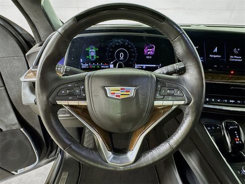 Used 2023 Cadillac Escalade Sport Platinum w/ LPO, ONYX Package image 9