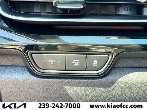 New 2026 Kia Carnival SX Prestige FWD image 36