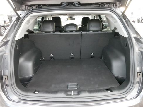 Used 2022 Jeep Compass Latitude image 18