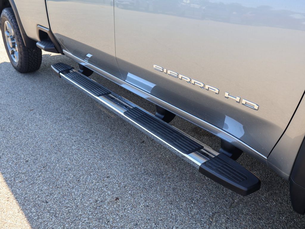 New 2026 GMC Sierra 2500 SLT w/ SLT Premium Package AWD/4WD image 7