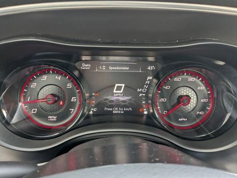 Used 2020 Dodge Charger SXT w/ Blacktop Package image 21