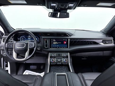 Used 2023 GMC Yukon XL Denali w/ Max Trailering Package image 28