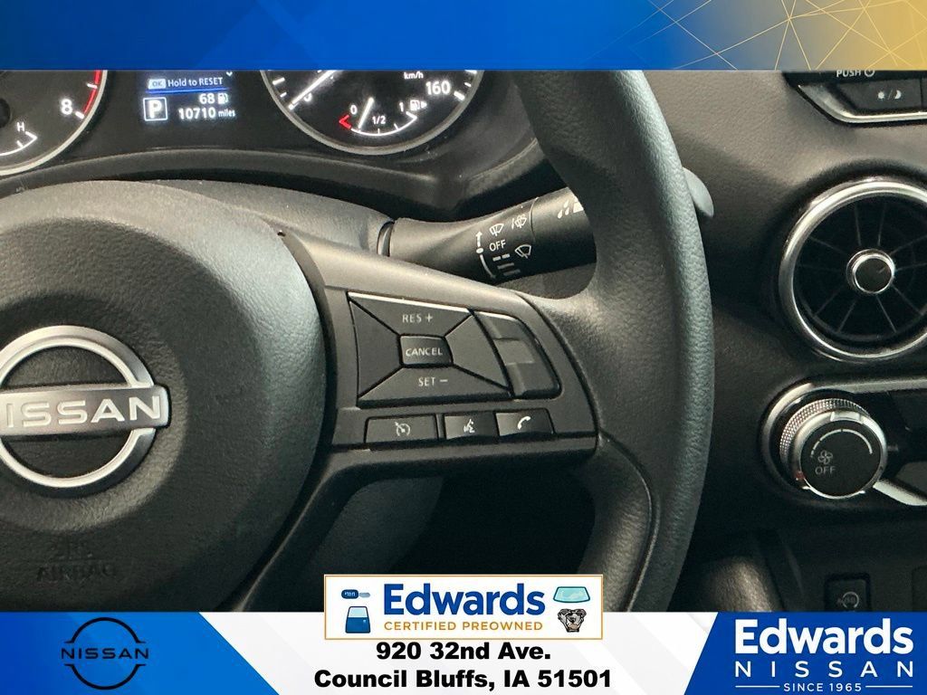 Used 2025 Nissan Sentra S w/ Lighting Package FWD image 16