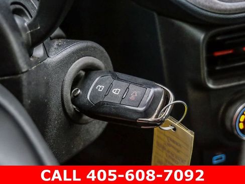 Used 2023 Ford Maverick XLT FWD image 31