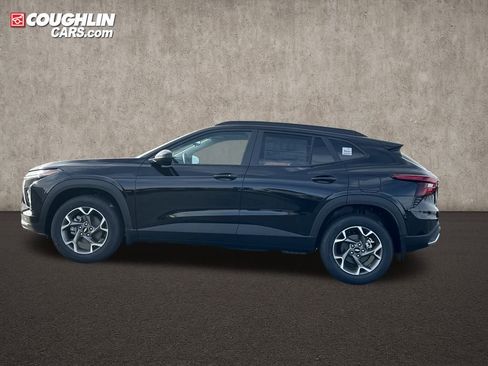 New 2026 Chevrolet Trax LT image 4