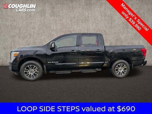 Certified 2024 Nissan Titan SV w/ SV Convenience Package image 5