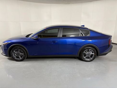 New 2026 Kia K4 FWD image 5