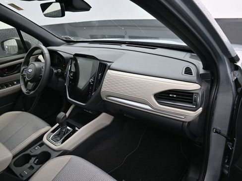 Used 2025 Subaru Forester Premium image 9