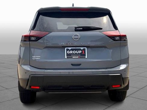 New 2026 Nissan Rogue SV image 4