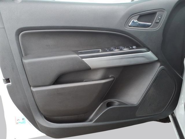 Used 2022 Chevrolet Colorado LT w/ Safety Package AWD/4WD image 10