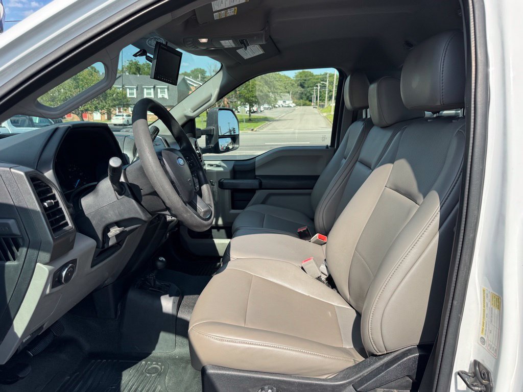 Used 2019 Ford F550 4x4 Regular Cab Super Duty image 28
