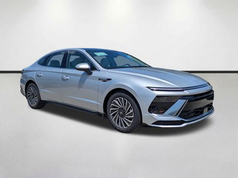New 2026 Hyundai Sonata SEL FWD image 1