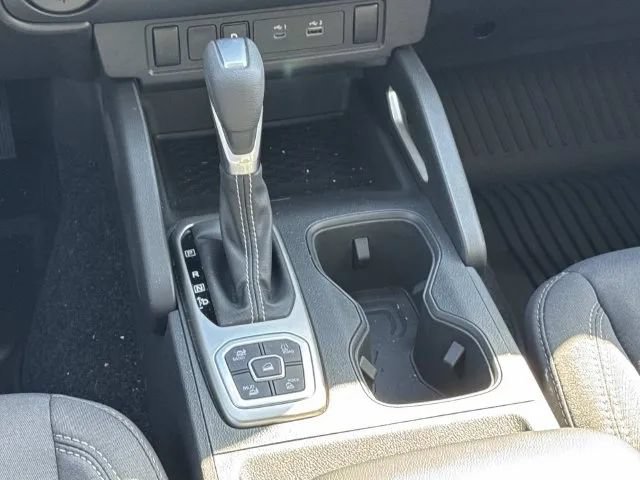 New 2026 Nissan Frontier SV w/ Tow Package AWD/4WD image 17